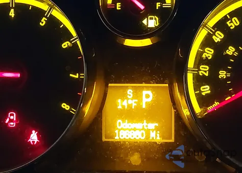 2009 Saturn Vue 4-Cyl Xe z USA, uszkodzony, nr VIN 3GSCL33P29S612693